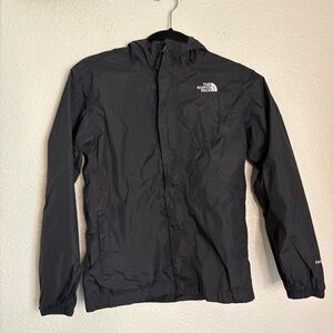 The North Face Boys Hyvent outer layer Lightweight Water Wind Resistant Jacket